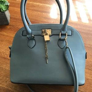 Authentic ALDO purse in baby blue